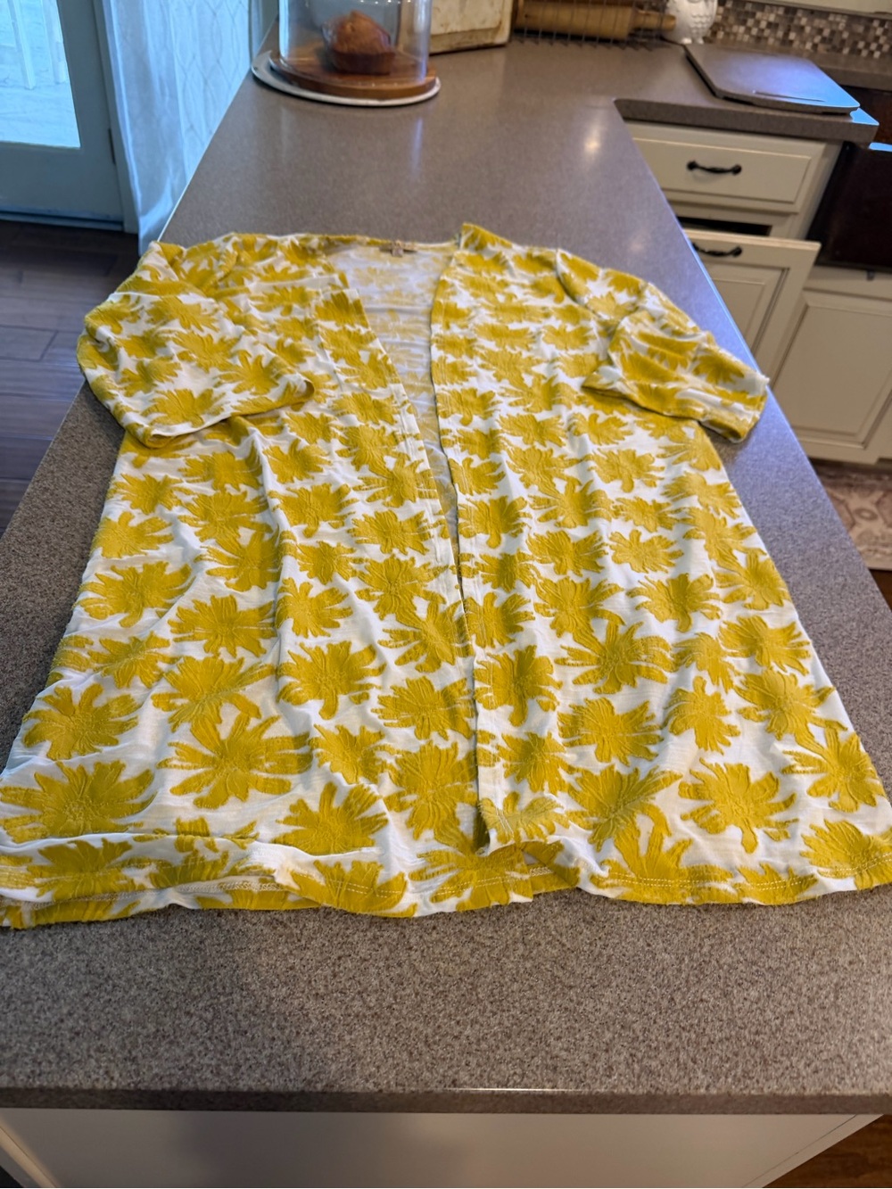 Lavish Yellow Floral Open-Front Women's Top